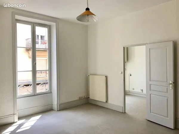 Appartement 1 pièce 31 m²