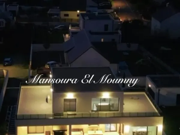 Maison 7 pièces 245 m²