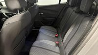 Peugeot 2008 1.2 100ch S&S Allure — photo 13