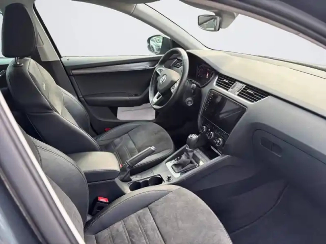 Skoda Octavia combi 2.0 tdi 184 ch scr fap dsg7 4x4 — photo 15