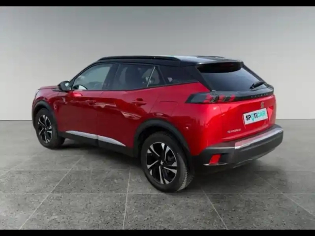 Peugeot 2008 e- 136ch roadtrip — photo 3