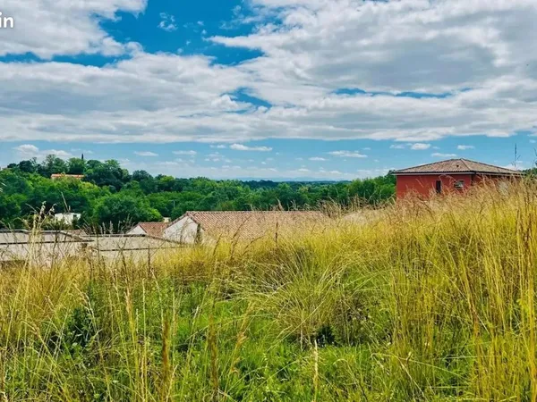 Terrain 800 m² Miremont