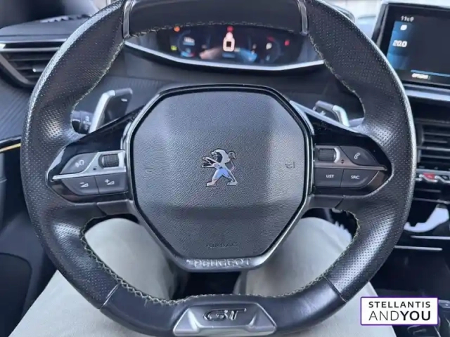 Peugeot 2008 puretech 130 s&amp;s eat8 — photo 93