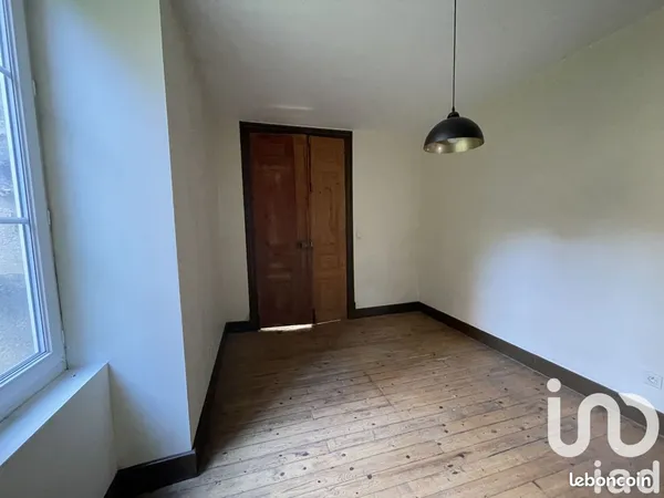 Appartement 8 pièces 100 m²