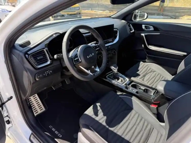 Kia Ceed 1.5 t-gdi 140ch gt-line dct7 my25 — photo 10