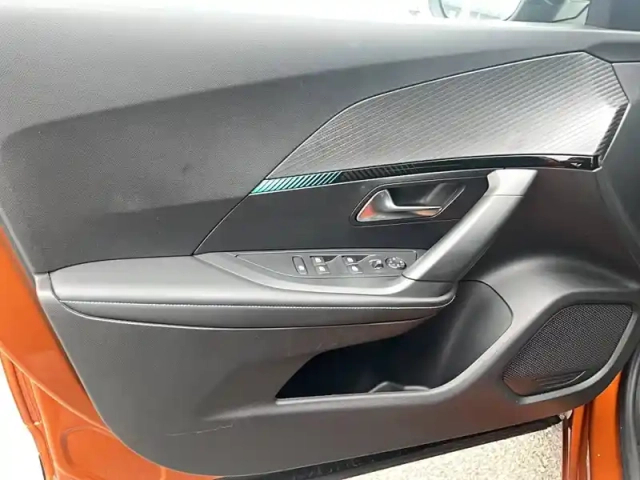 Peugeot 2008 bluehdi 110 s&amp;s bvm6 — photo 11