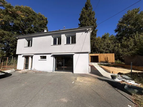 Maison 8 pièces 131 m²