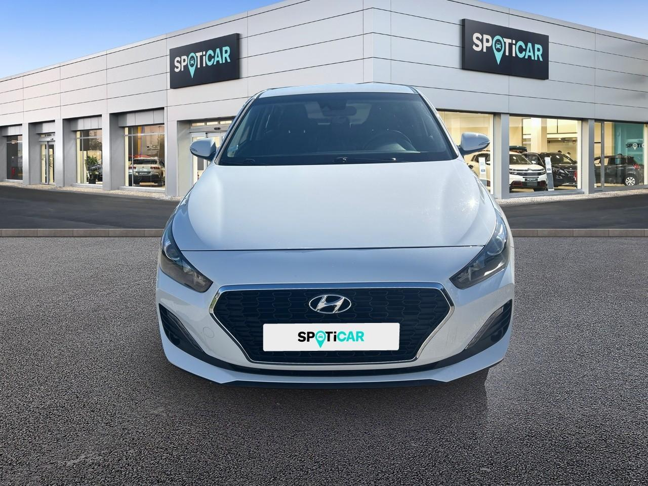 Hyundai I30 fastback 1.0 t-gdi 120ch business — photo 2