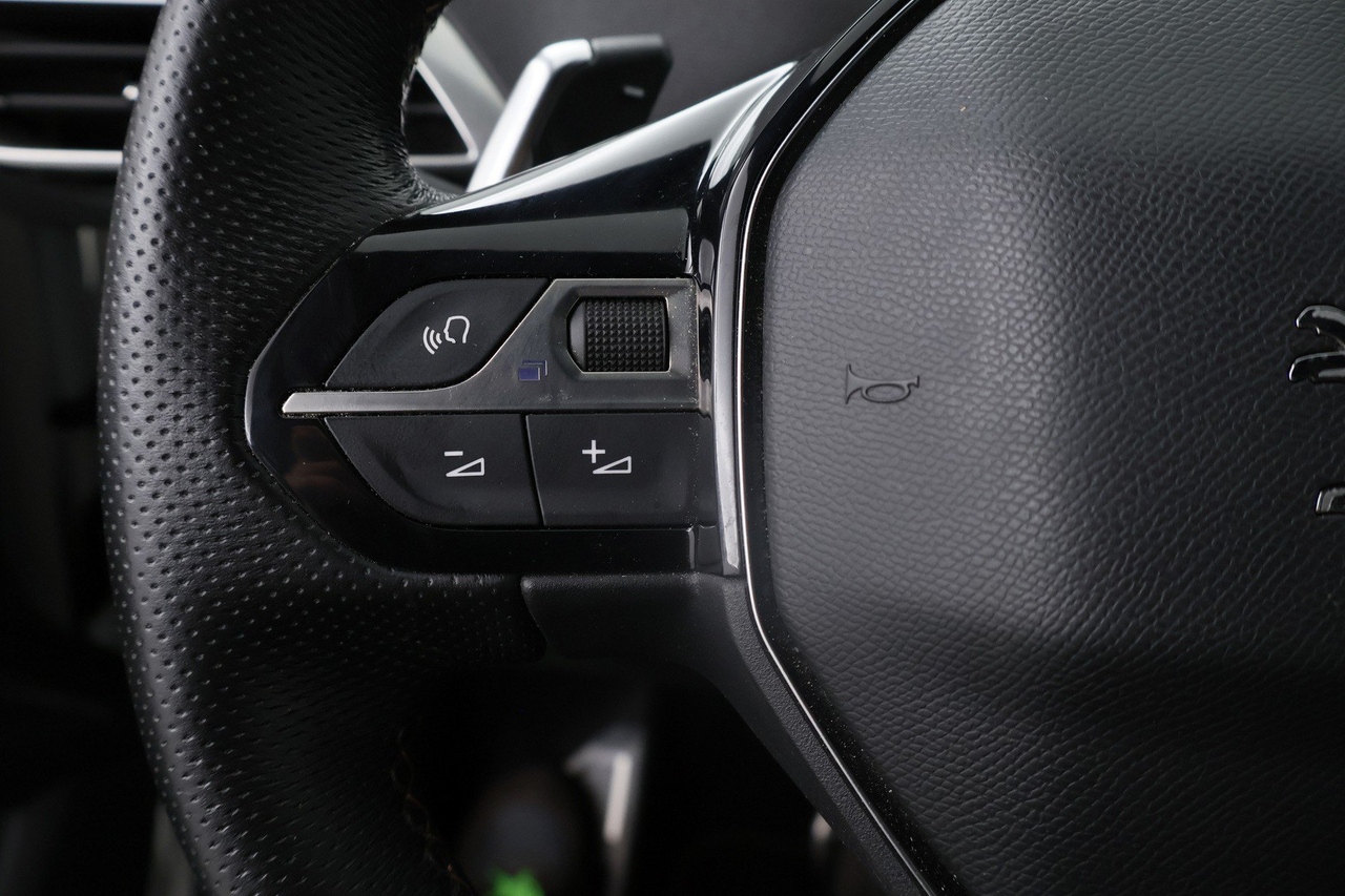 Peugeot 3008 — photo 21