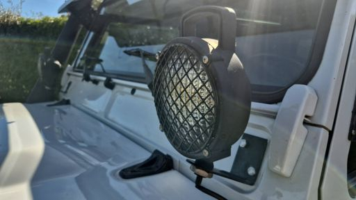Land Rover Defender 90 2.2 TDCi 122 4WD - SE – 2012 – 134095 km – Diesel – Boîte Manuelle — photo 10
