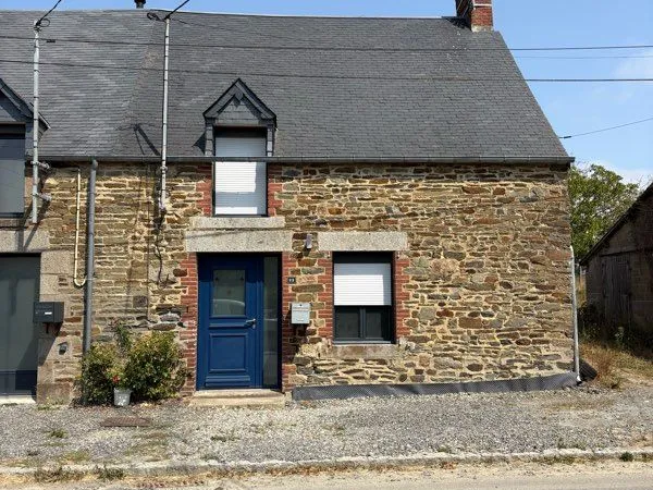 Maison en pierre fraîchement rénovée