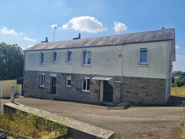 Maison en pierre - 16 505 m² de terrain - Cadre champêtre exceptionnel