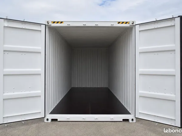 Box de stockage sécurisé 14.5m2 - Accès 24/7 - Verdun