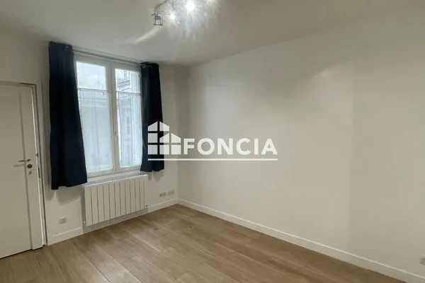 Studio 1 pièce 15 m²