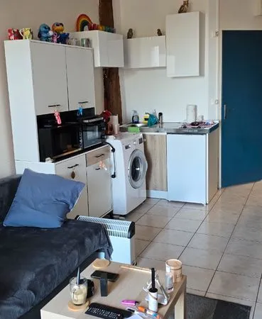 Location Studio avec terrasse