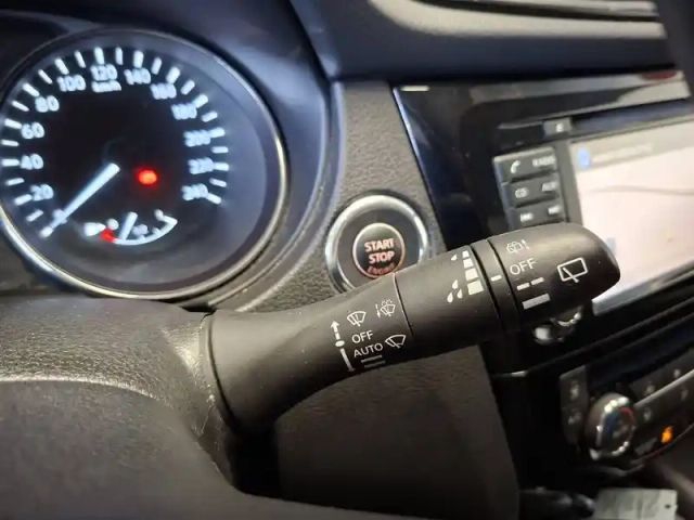Nissan X-Trail dci 150 7pl — photo 30