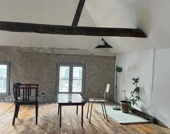 Atelier / Bureau à louer