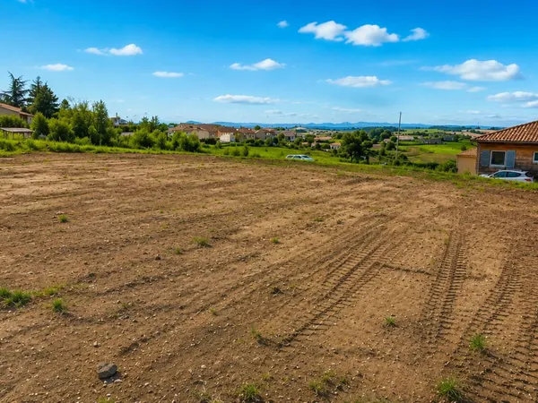 Terrain 1224 m²