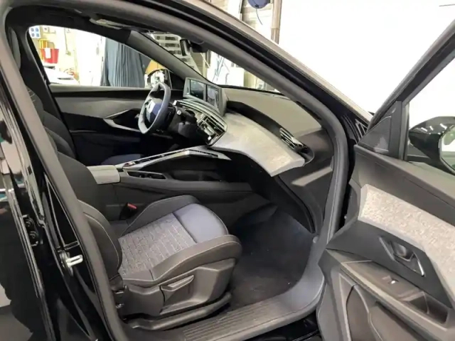 Peugeot 3008 electrique 210 ch 73 kwh — photo 6