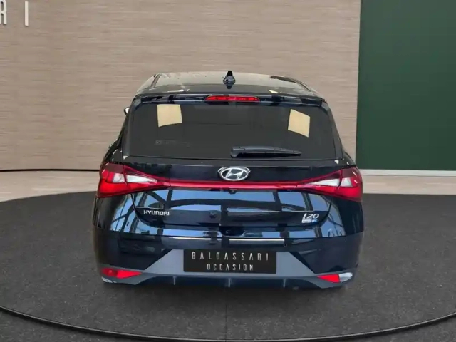 Hyundai I20 1.0 t-gdi 100 dct-7 hybrid 48v — photo 6