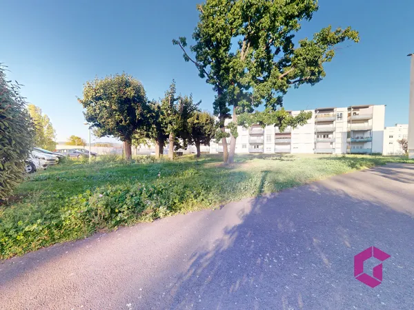 APPARTEMENT AVEC BALCON SUR ISSOIRE