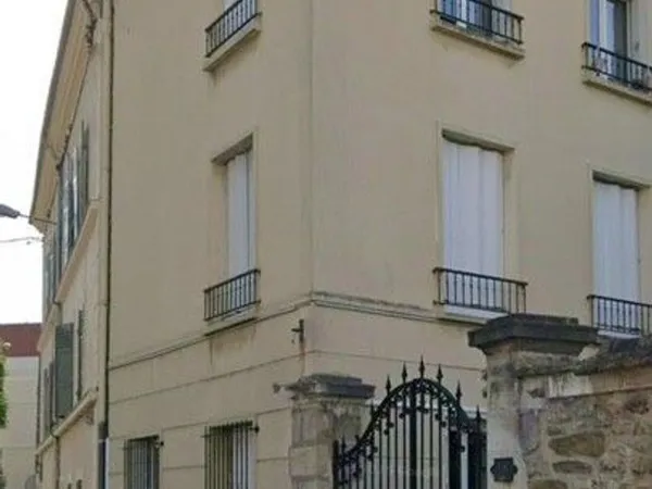 Local 1 pièce 10 m²