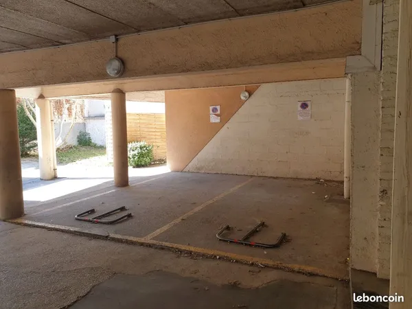 Place parking Rouen Gare
