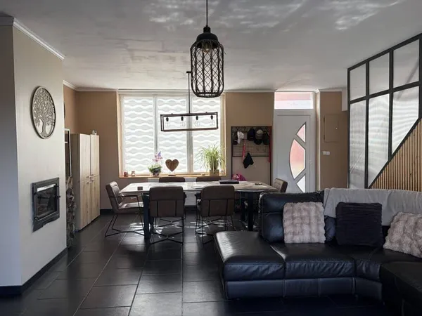 Maison 4 pièces 134 m²