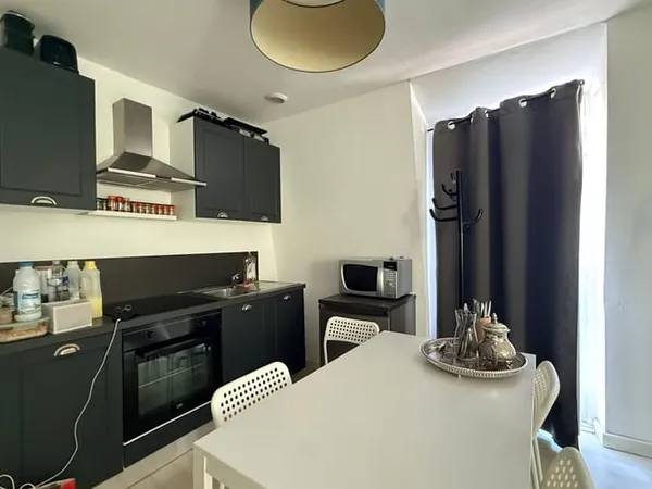 Studio 1 pièce 25 m²