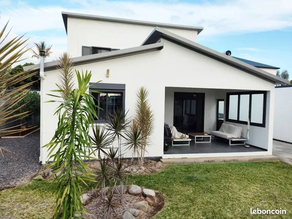 Maison Vente Saint-Louis 5p 140m² 396000€