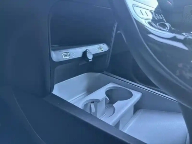 Citroën C5 Aircross 1.6 hybride rechargeable 225ch max boite automatique — photo 9