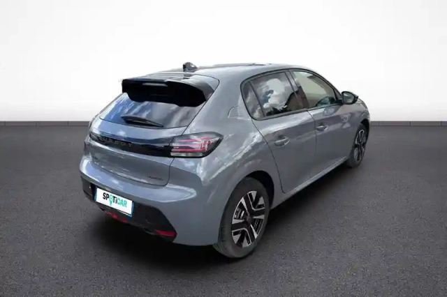 Peugeot 208 hybrid 100 e-dcs6 — photo 6