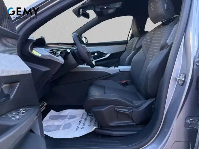 Peugeot 3008 hybrid 145 e-dcs6 — photo 32