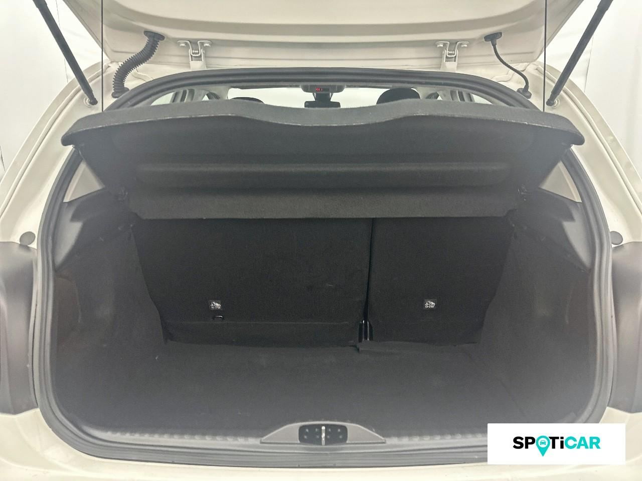 Citroën C3 1.2 puretech 83ch s&s feel pack — photo 6