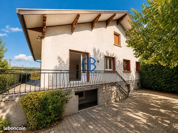 Maison 5 pièces 102 m²