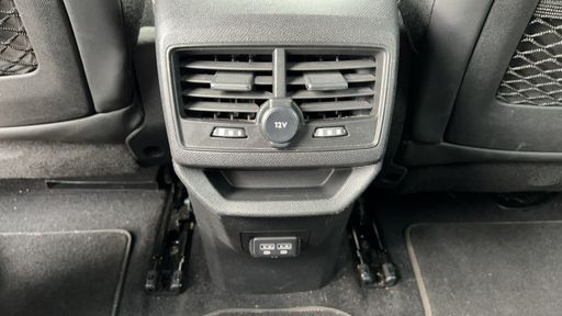 Peugeot 3008 1.6 THP 225 Hybrid-e EAT8 - Gt Pack – 2022 – 90989 km – Hybride rechargeable – Boîte Automatique — photo 40