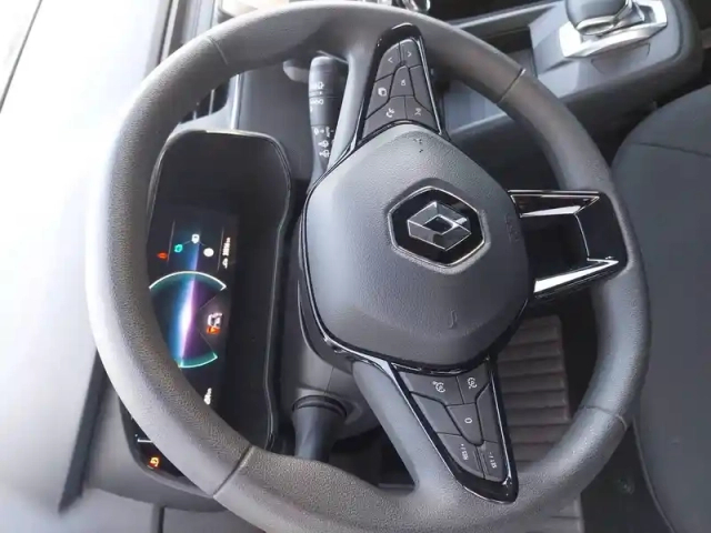 Renault Zoé zoe r110 - 22b — photo 16