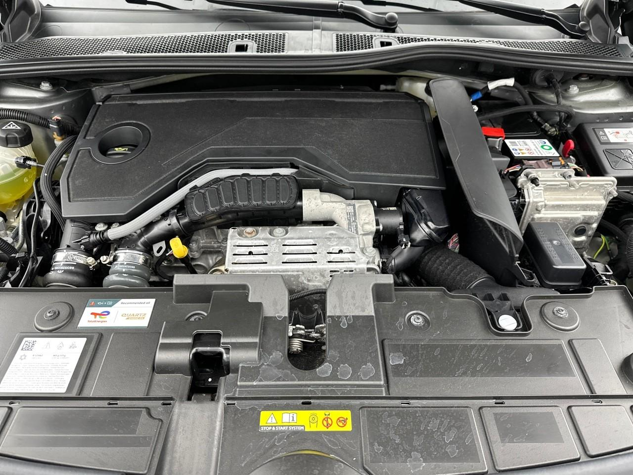 Citroën C4 X hybride 145 ch e-dcs6 plus — photo 14