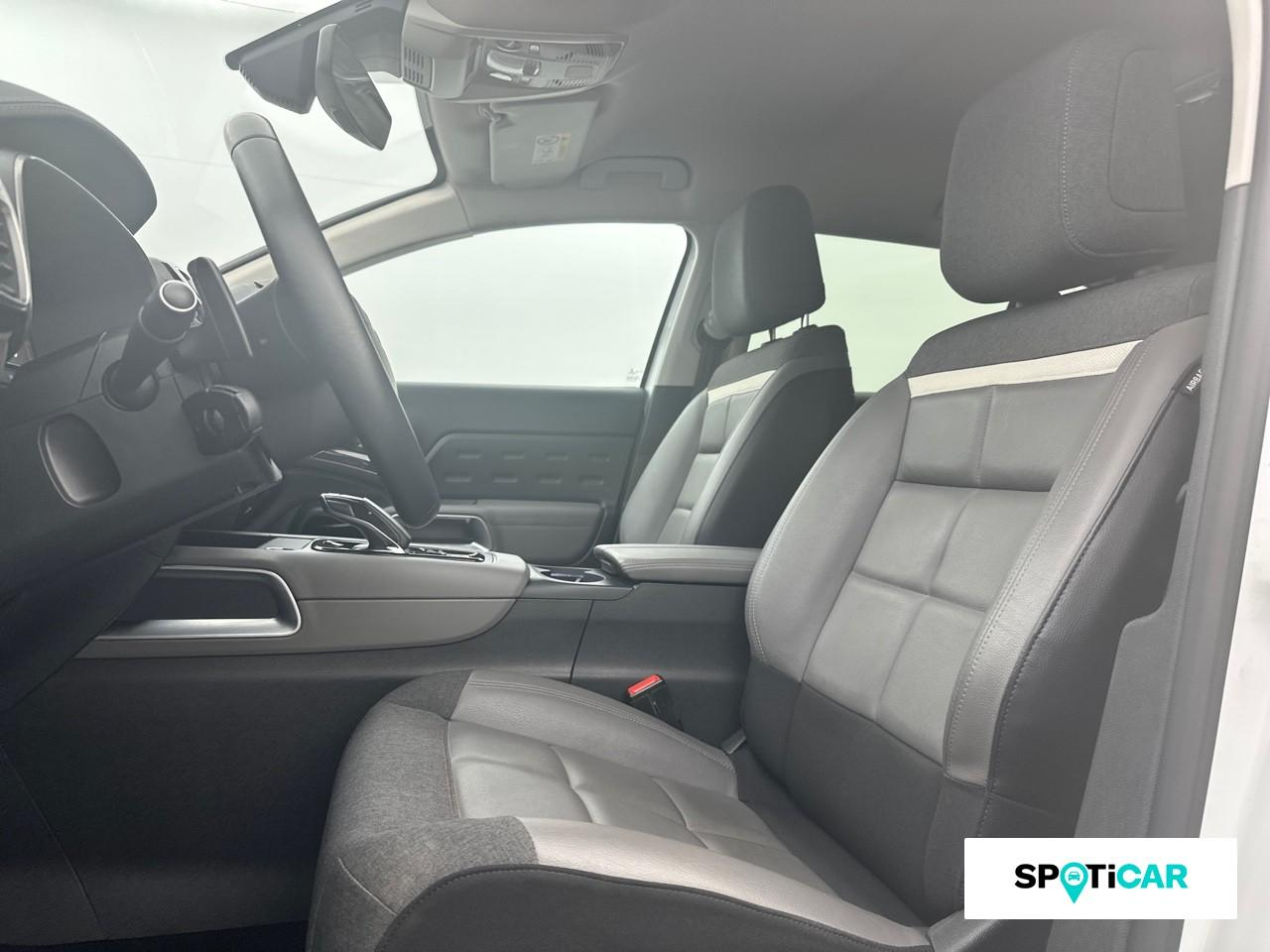 Citroën C5 Aircross hybrid 225ch shine e-eat8 — photo 9