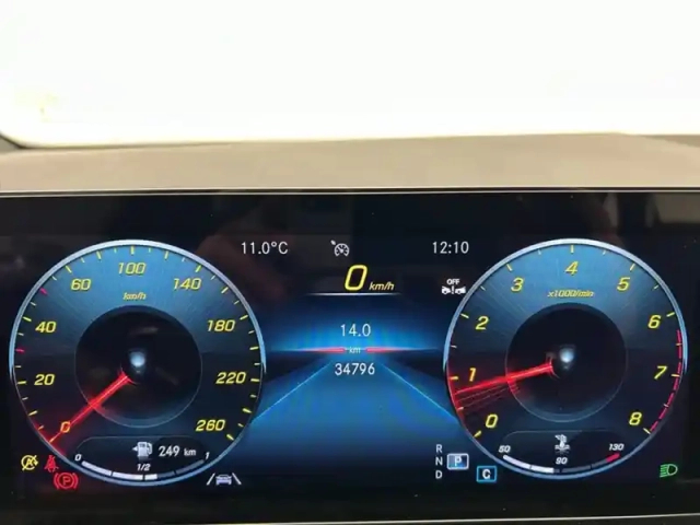 Mercedes Classe B 180 amg line edition — photo 45