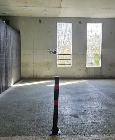 Parking/box 12 m² ERAGNY