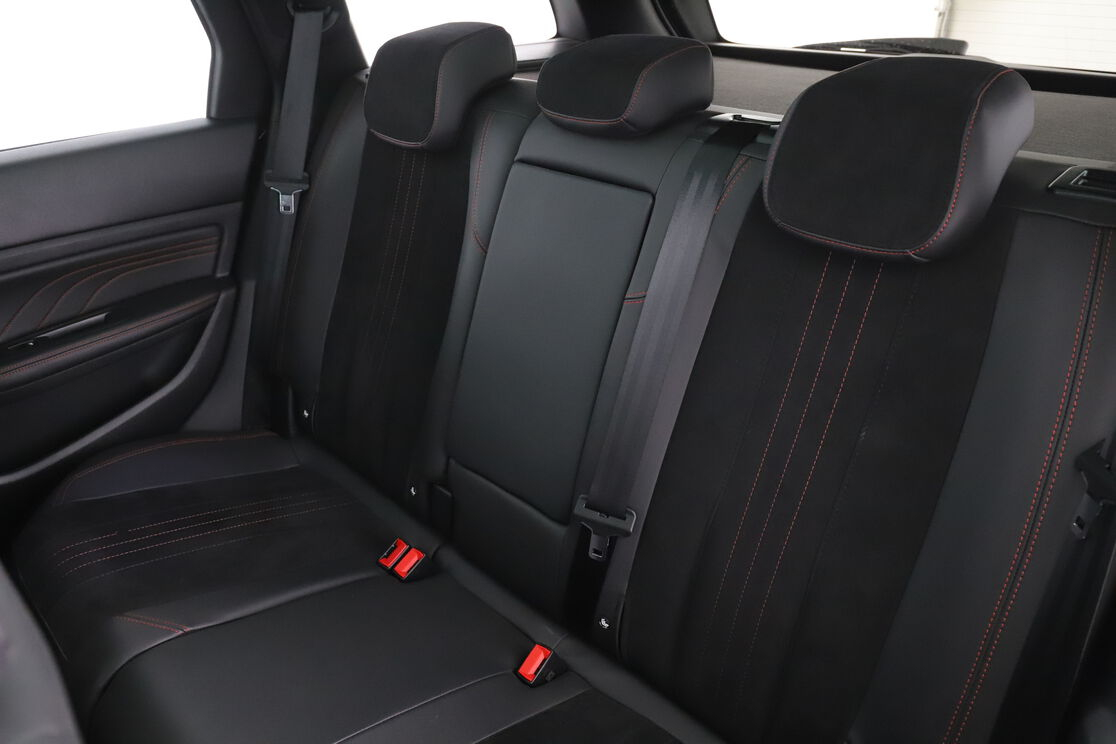 Peugeot 308 SW 1.6 PureTech GT EAT8 — photo 13
