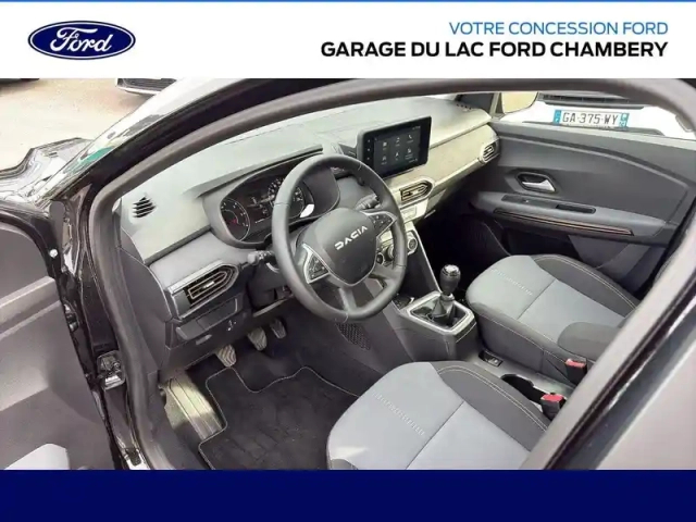 Dacia Sandero 1.0 tce 110ch stepway extreme + — photo 5
