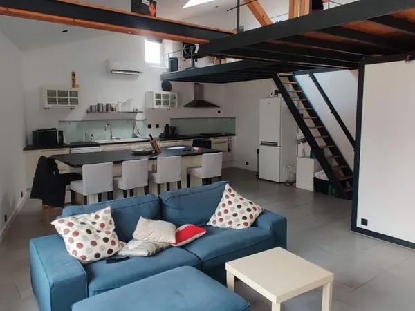 1 Maison + 1 appartement indépendant