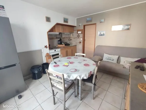 Appartement T2 rénové à 3 min de la plage