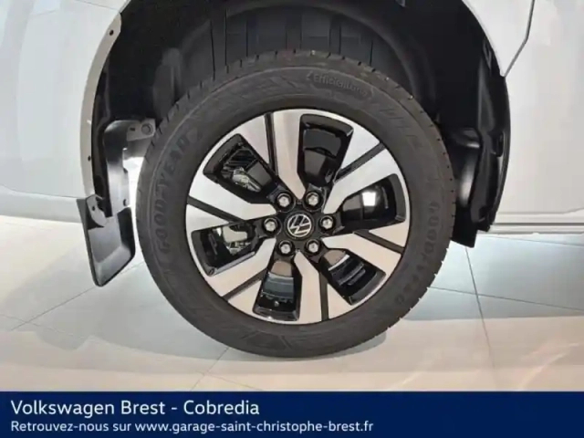 Volkswagen Transporter fg van l1 2.0 tdi 150ch business bva8 — photo 15
