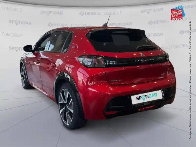 Peugeot 208 e- 136ch gt pack — photo 8