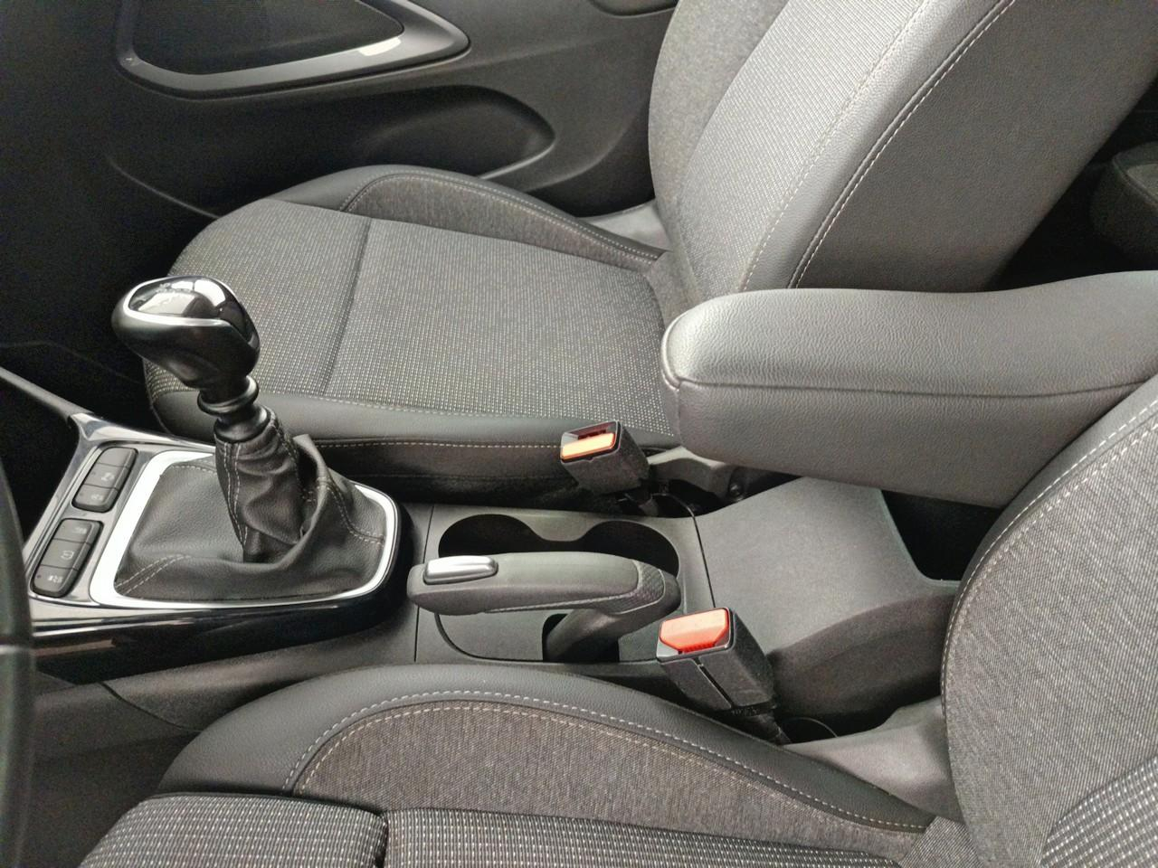 Opel Crossland 1.2 turbo 110 ch bvm6 elegance — photo 30