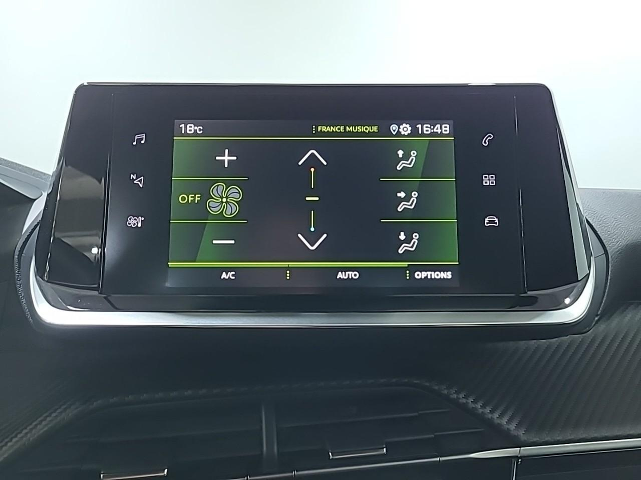 Peugeot 2008 puretech 130 s&s eat8 allure pack — photo 18