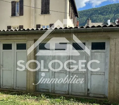Parking/box 17 m² Mende